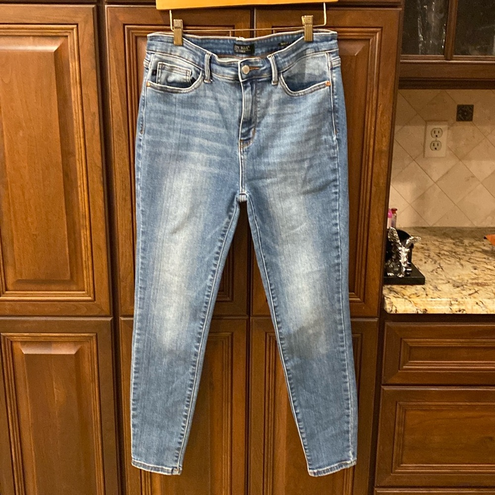 Judy Blue Classic Light Blue Women’s Jeans Skinny Fit